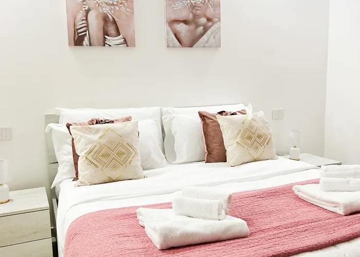 La Casa Di Alessia Nel Centro Di - Alessiatravelling بيت للعطل كومو