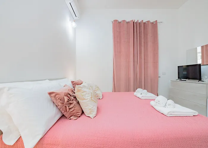 La Casa Di Alessia Nel Centro Di - Alessiatravelling بيت للعطل *