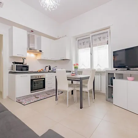 Tatil Evi La Casa Di Alessia Nel Centro Di - Alessiatravelling *