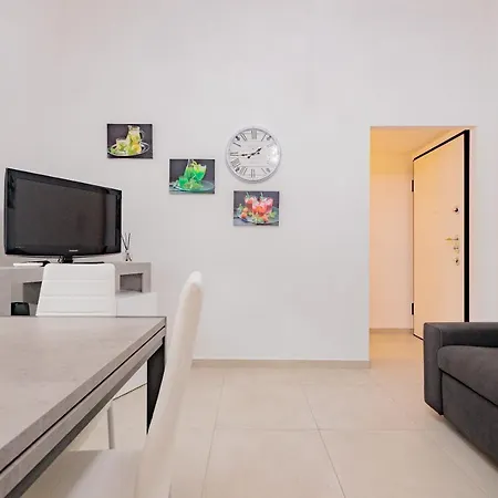 La Casa Di Alessia Nel Centro Di - Alessiatravelling בית נופש קומו
